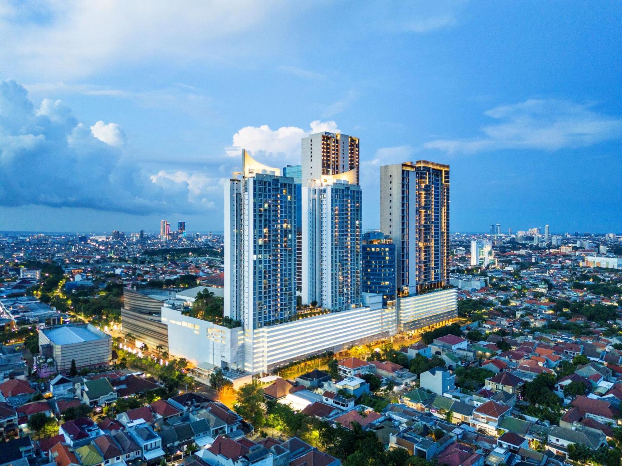 Hotel Ciputra World Surabaya Managed By Swiss-Belhotel International Exterior photo